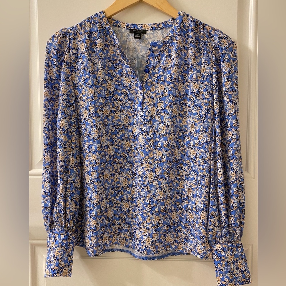 Ann Taylor Blue Floral Long-Sleeve Blouse